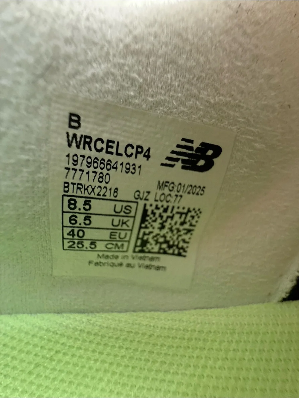 New Balance FuelCell SuperComp Elite v4 Running Shoes. Size 8.5. - Picture 6 of 7